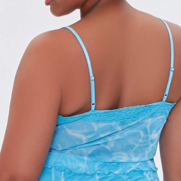 SOLD 💕NWT Forever 21+ Water Print Lace Trim Cami - Picture 4 of 12